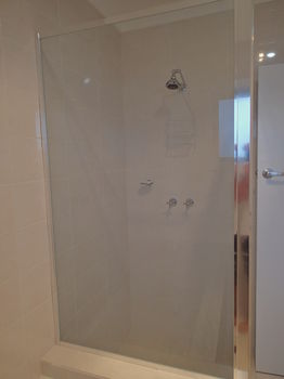 Dungowan Waterfront Apartments - Tourism Cairns 152
