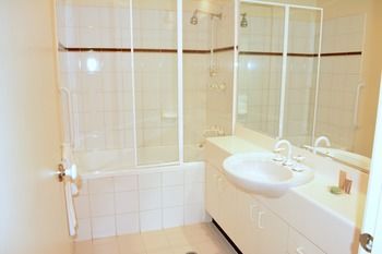 Southbank Apartments - 28 Southgate - Tourism Cairns 2