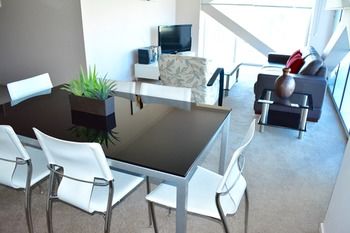 Southbank Apartments - 28 Southgate - Tourism Cairns 4