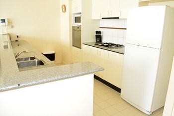 Southbank Apartments - 28 Southgate - Tourism Cairns 7