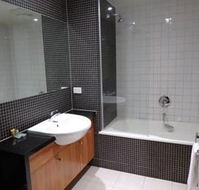 Southbank Apartments - Eureka Tower - Tourism Cairns