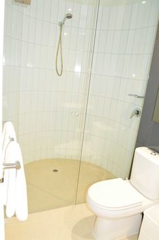 Southbank Apartments - Eureka Tower - Tourism Cairns 7