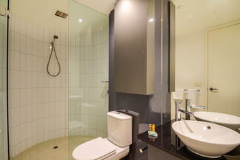Southbank Apartments - Eureka Tower - Tourism Cairns 8