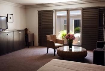 Hotel Ravesis - Tourism Cairns 3