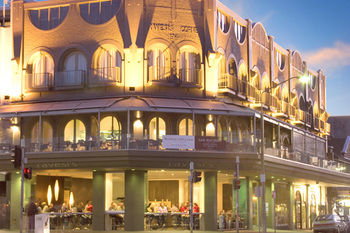 Hotel Ravesis - Tourism Cairns 15