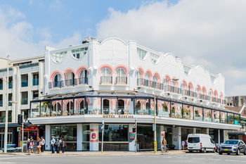 Hotel Ravesis - Tourism Cairns 35