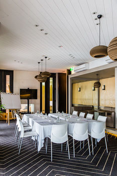 Hotel Ravesis - Tourism Cairns 40