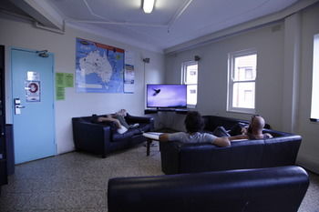 Noah's Bondi - Hostel - Tourism Cairns 1
