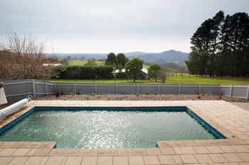 Seclusions Blue Mountains - Tourism Cairns 4