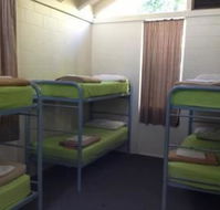 Noosa Backpackers Resort - Hostel - Tourism Cairns