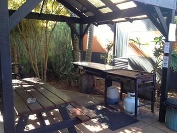 Noosa Backpackers Resort - Hostel - Tourism Cairns 3