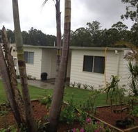 Australian Motor Homes Tourist Park - Tourism Cairns