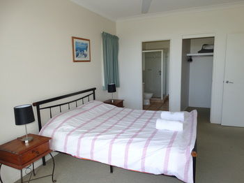 Costa Bella Apartments - Tourism Cairns 21