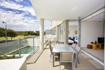 White Shells Luxury Apartments - Tourism Cairns 12