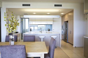 White Shells Luxury Apartments - Tourism Cairns 17