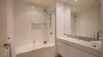 White Shells Luxury Apartments - Tourism Cairns 40