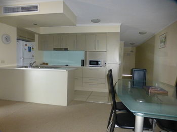 Salt On Kings Apartments - Tourism Cairns 11