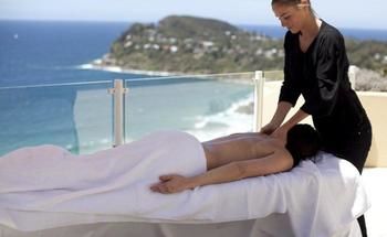 Jonahs Restaurant & Accommodation, Whale Beach - Tourism Cairns 1
