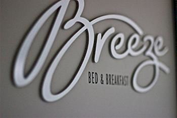 Breeze Bed And Breakfast - Tourism Cairns 0