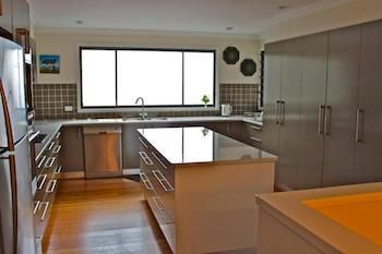 Breeze Bed And Breakfast - Tourism Cairns 7