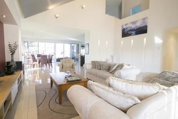 Saltwater Villas - Tourism Cairns 24