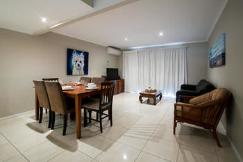 Saltwater Villas - Tourism Cairns 54