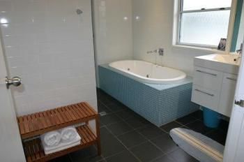 Culburra Beach House - Tourism Cairns 2