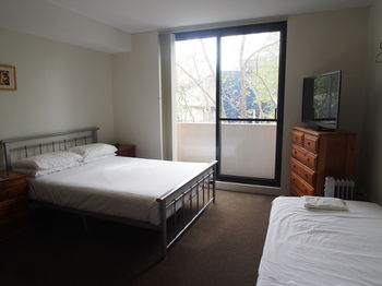 Atelier Serviced Apartments - Tourism Cairns 4