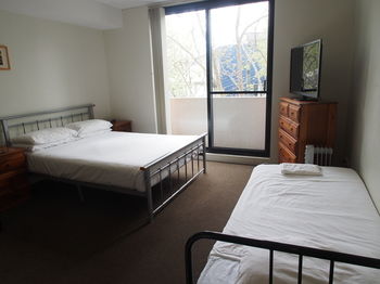 Atelier Serviced Apartments - Tourism Cairns 9