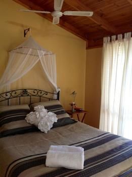 Buffs At Pokolbin - Tourism Cairns 1