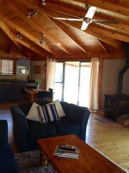 Buffs At Pokolbin - Tourism Cairns 11