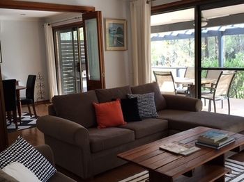 Buffs At Pokolbin - Tourism Cairns 20