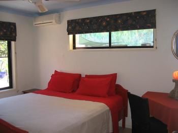 Noosa Edge Nudist Retreat - Tourism Cairns 3