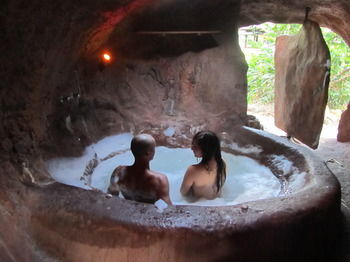 Noosa Edge Nudist Retreat - Tourism Cairns 13