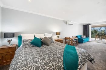 Forresters Beach Bed & Breakfast - Tourism Cairns 0