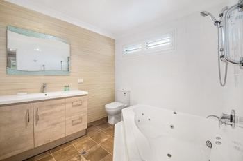 Forresters Beach Bed & Breakfast - Tourism Cairns 2