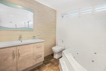 Forresters Beach Bed & Breakfast - Tourism Cairns 4