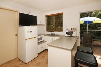 Mapleton Cabins & Caravan Park - Tourism Cairns 15
