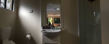 Mapleton Cabins & Caravan Park - Tourism Cairns 18