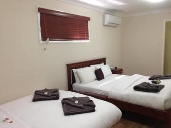 Mapleton Cabins & Caravan Park - Tourism Cairns 30