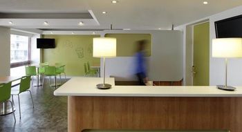 Ibis Budget Newcastle - Tourism Cairns 3