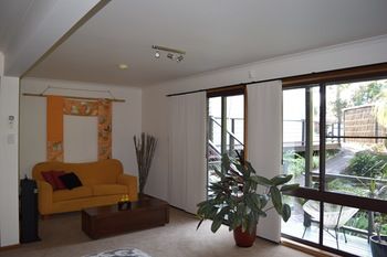 Beachview Homestay - Tourism Cairns 23