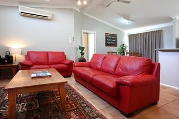 The Grange On Hermitage - Tourism Cairns 8