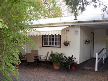 Bli Bli House Luxury Bed & Breakfast - Tourism Cairns 5