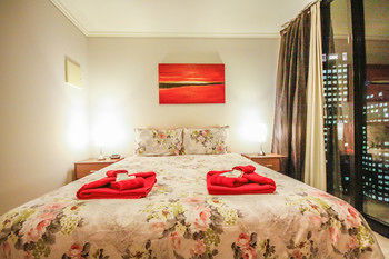 Amazing City Apartment - Tourism Cairns 13