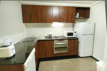Amazing City Apartment - Tourism Cairns 25