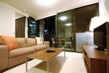 Amazing City Apartment - Tourism Cairns 27