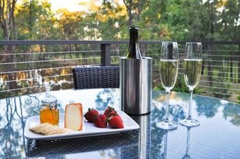 Deja Vu Estate - Tourism Cairns 3