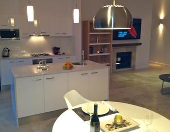 Deja Vu Estate - Tourism Cairns 10