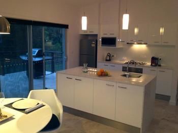 Deja Vu Estate - Tourism Cairns 11